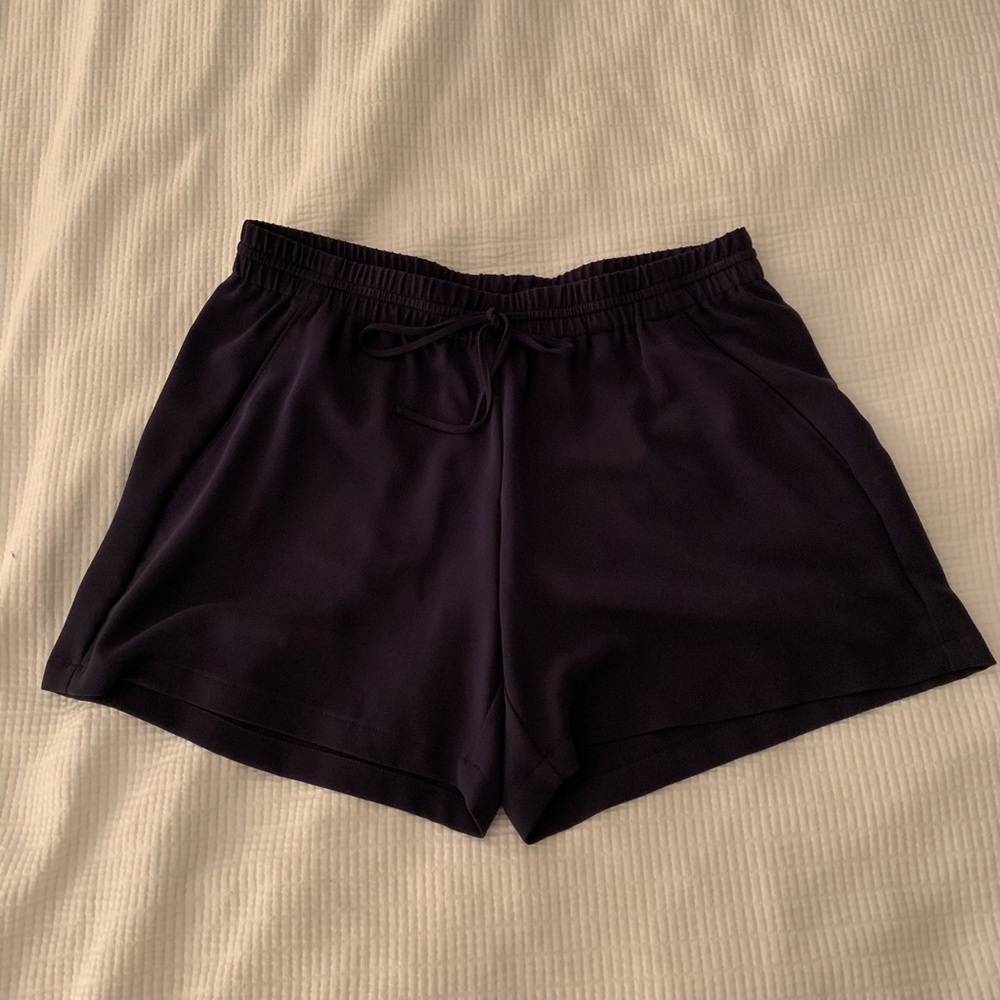NEW WITH TAGS! Theory Shorts